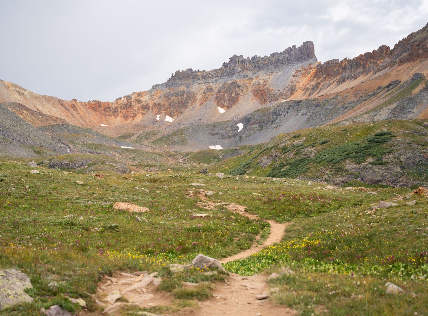 Discover the Natural Wonders of Hiking in Vail