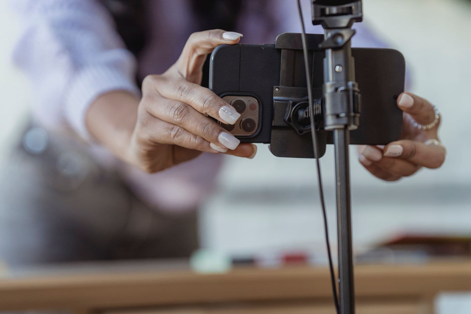 Using Photoshop to Enhance Your Social Media Presence
